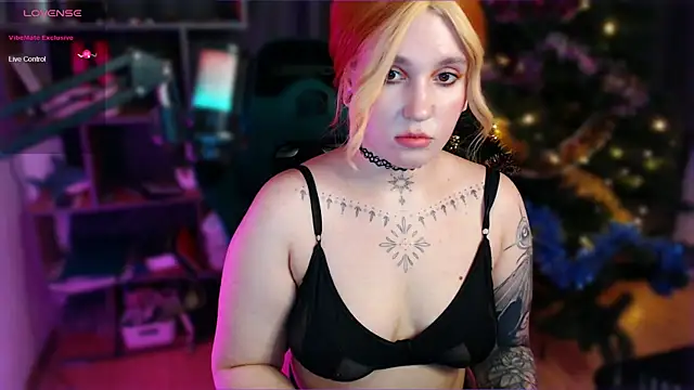 The Full Red Moon online show from December 11, 2024, 3:05 pm