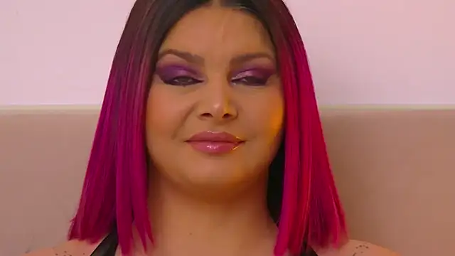 Snapshot of RissaRheys chatting on February 3, 2025, 8:24 pm RissaRheys online show from February 3, 2025, 8:24 pm