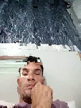 719610 online show from November 9, 2025, 2:32 am