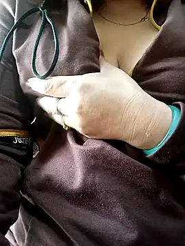 Rose DiDi online show from March 20, 2025, 3:34 am