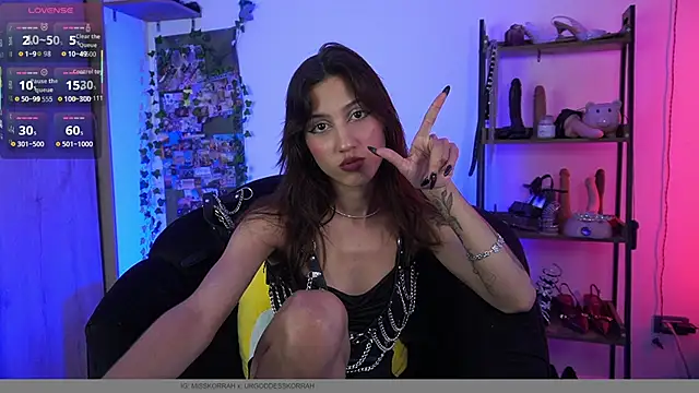 MissKorah online show from November 27, 2025, 10:34 pm