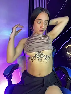 Ady 18 online show from October 25, 2025, 5:40 pm