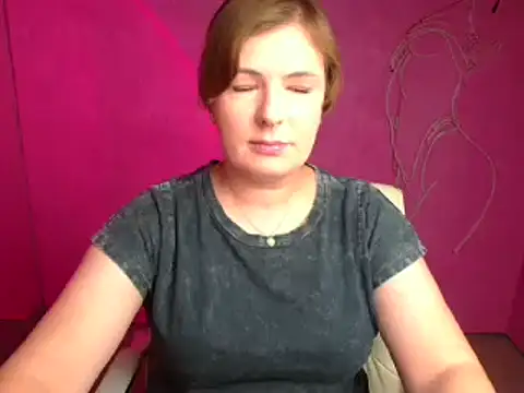 Lissmilf online show from October 13, 2025, 11:43 am