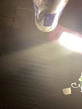 Hotellinh12 online show from March 19, 2025, 4:55 pm