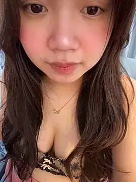 Hotellinh12 online show from November 27, 2025, 6:59 am