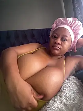 Chubbykarisma27 online show from February 26, 2026, 6:56 am