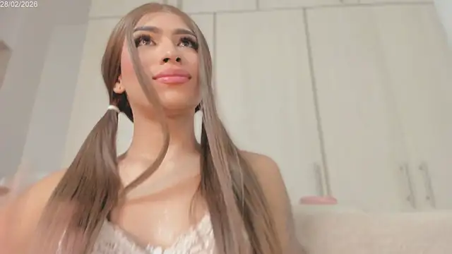 Angel camm online show from March 1, 2026, 4:58 am