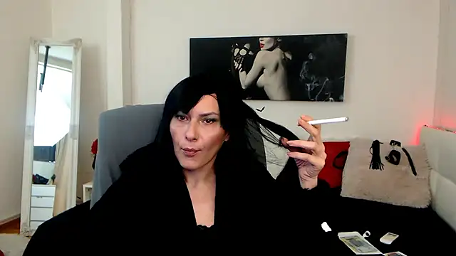 EvelynQueenn online show from January 16, 2025, 7:07 am