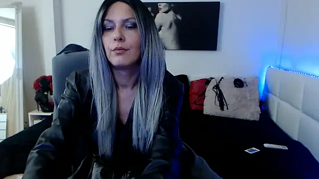 EvelynQueenn online show from January 22, 2025, 5:59 am