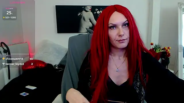 EvelynQueenn online show from March 11, 2025, 6:53 am