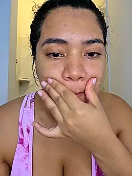 Watagatapitusberry1 online show from November 5, 2025, 2:00 am