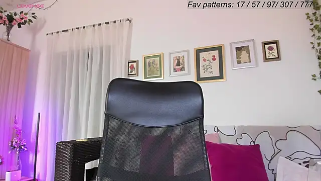 Conlosmichis online show from March 2, 2025, 4:53 pm