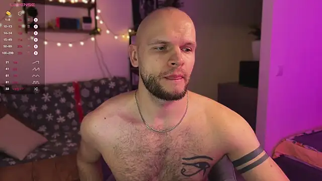 maxx alexx online show from December 30, 2024, 1:47 pm