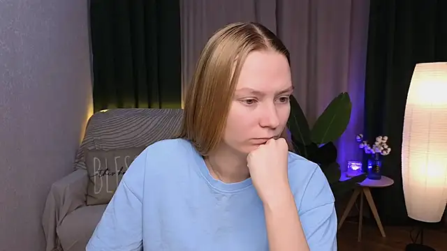 CarolynCohen   online show from December 10, 2024, 7:26 am