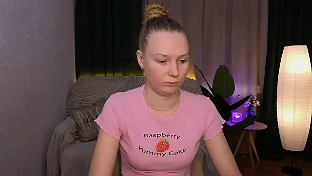 CarolynCohen   online show from January 30, 2025, 5:19 am