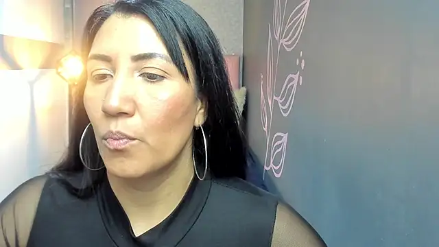 GiaFox  online show from January 27, 2025, 12:16 pm