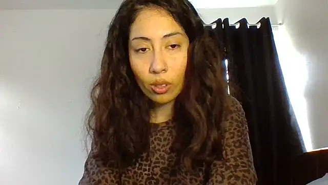 LorenaAnderson online show from February 21, 2025, 10:39 am