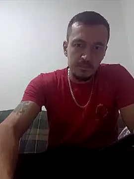 mayk18cm online show from November 22, 2025, 8:19 pm