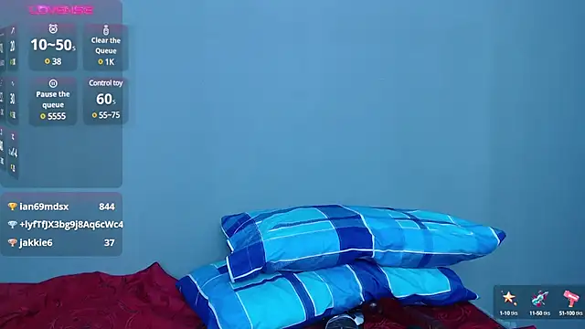 Snapshot of blue_violette_ chatting on January 10, 2025, 7:54 pm blue violette online show from January 10, 2025, 7:54 pm