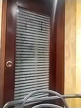 Snapshot of AriaRusso chatting on January 17, 2025, 12:10 am AriaRusso online show from January 17, 2025, 12:10 am