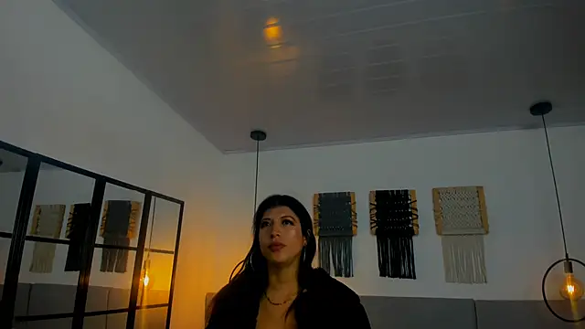 Sweet camille online show from May 18, 2026, 2:18 am