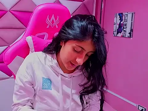 Cameron cutte online show from September 20, 2025, 2:45 am