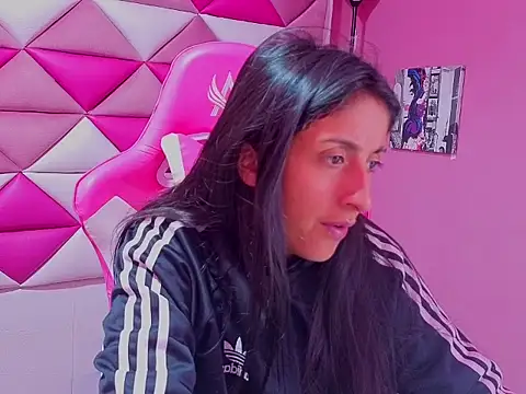 Cameron cutte online show from October 10, 2025, 3:05 am