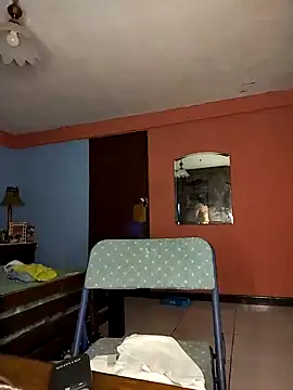 Catalinacandela online show from February 14, 2025, 12:25 pm