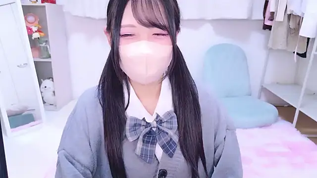 Suzu ch xx online show from January 14, 2026, 1:17 pm