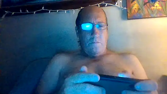hornyrich69 online show from September 18, 2025, 3:30 am