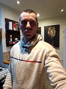 Aian09 online show from March 4, 2025, 9:40 am