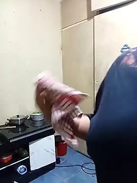 FreakyAngel3X online show from November 19, 2025, 7:25 pm