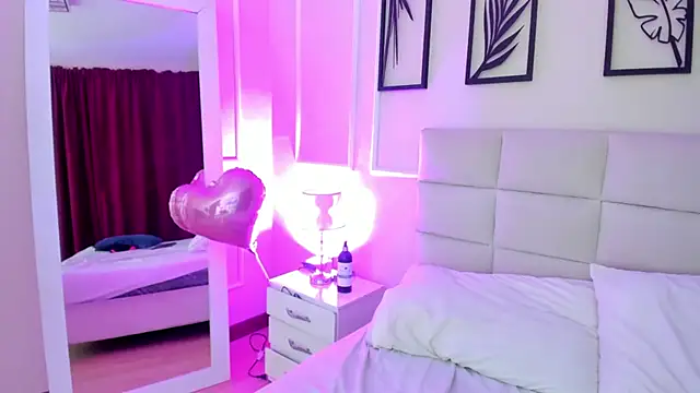 Snapshot of Alisa__walker chatting on January 9, 2025, 9:47 pm Alisa walker online show from January 9, 2025, 9:47 pm