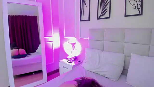 Snapshot of Alisa__walker chatting on February 1, 2025, 2:16 am Alisa walker online show from February 1, 2025, 2:16 am