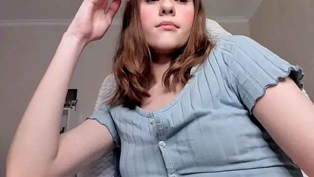 Britney Ross online show from December 26, 2024, 5:37 am