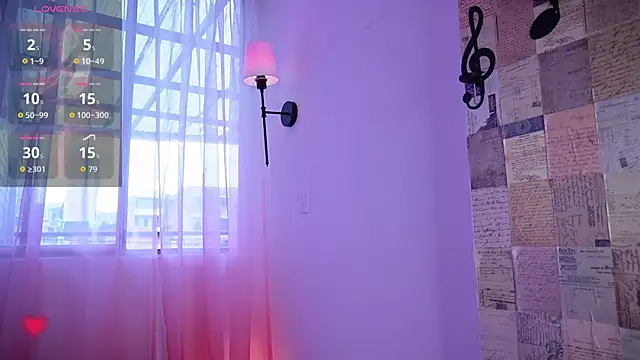 Snapshot of Natasha__Sccott chatting on November 3, 2025, 8:10 pm Natasha Sccott online show from November 3, 2025, 8:10 pm