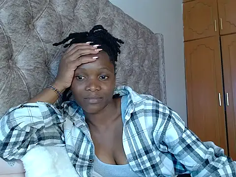 Naughty Girl17 online show from January 12, 2026, 10:31 am