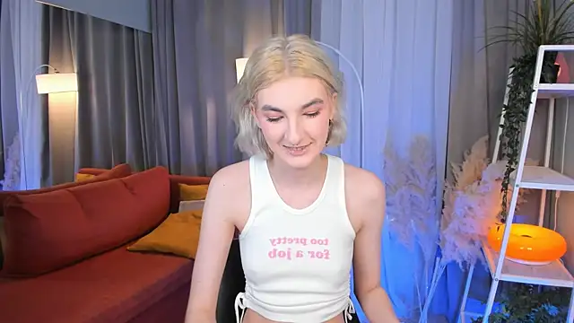 Mia Cheers online show from March 9, 2025, 1:59 pm