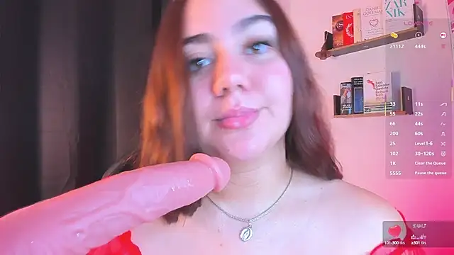 isarhodes  online show from October 1, 2025, 8:15 pm