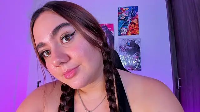 isarhodes  online show from October 9, 2025, 10:08 pm