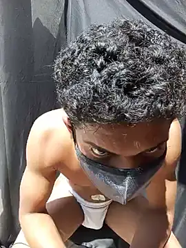 curlyhairboy  online show from March 18, 2025, 6:57 am