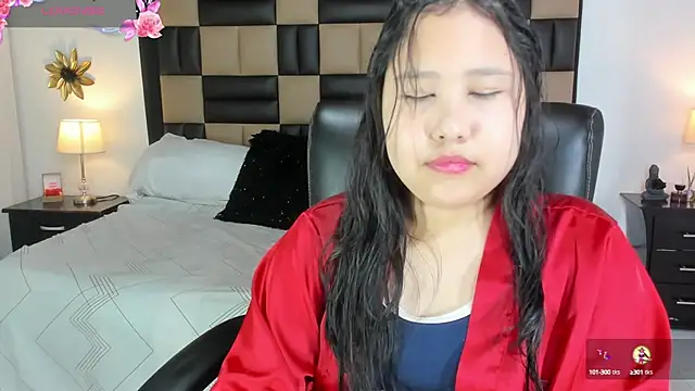 BonnyDelux online show from December 7, 2024, 5:20 pm