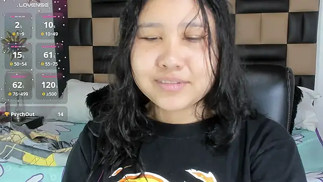 BonnyDelux online show from December 17, 2024, 12:33 pm