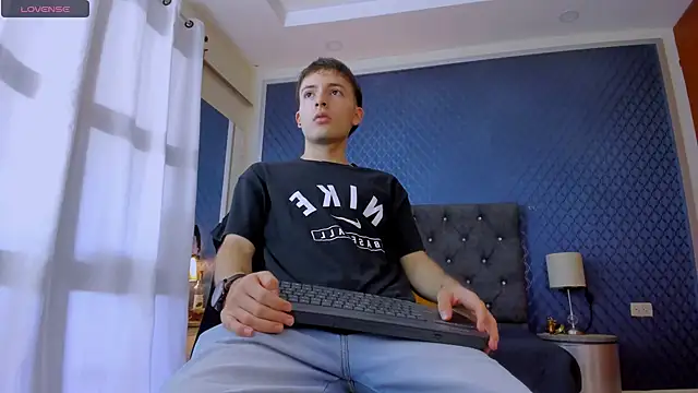 bower and colucci online show from December 28, 2024, 2:42 pm