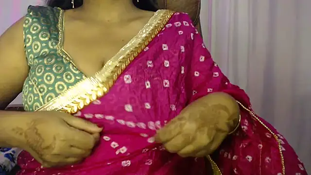 Snapshot of Prita07 chatting on November 15, 2025, 4:10 am Prita07 online show from November 15, 2025, 4:10 am