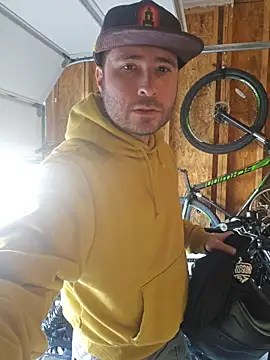 JeepinAround online show from February 16, 2026, 10:50 pm