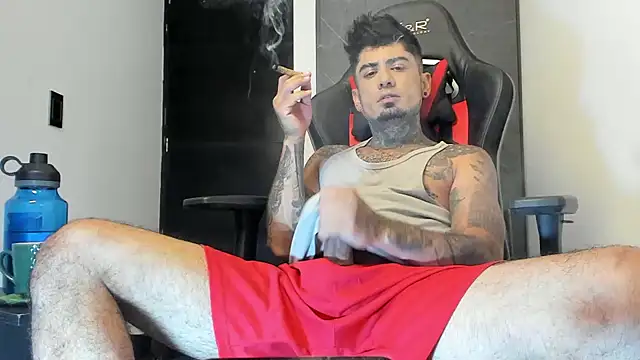 sergiio mesa27 online show from December 17, 2024, 1:38 pm