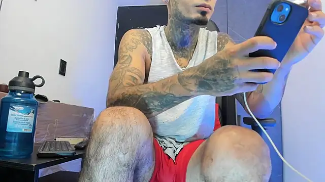 sergiio mesa27 online show from February 26, 2025, 2:03 pm