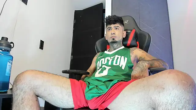 sergiio mesa27 online show from March 1, 2025, 11:37 pm