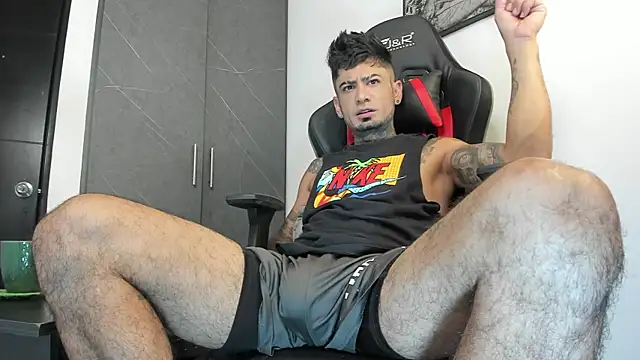 sergiio mesa27 online show from September 26, 2025, 1:15 pm